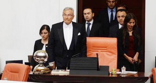 Meclis Başkanı seçimi için oylama başladı