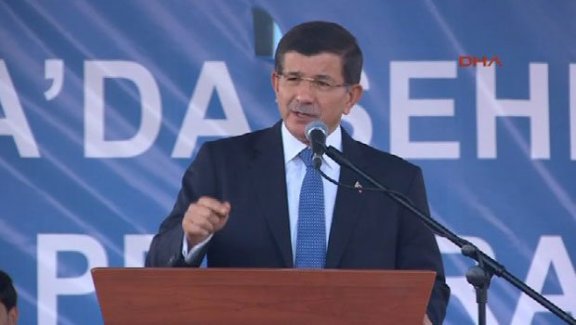 Ahmet Davutoğlu'ndan koalisyon açıklaması