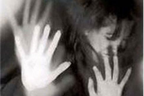 Facebook üzerinde tanıştığı genç kıza...