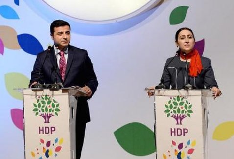 Demirtaş "IŞİD'in başını okşayan Ankara'daki yöneticiler..."