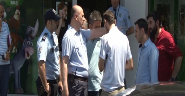 İstanbul’da güpegündüz silahlı banka soygunu !