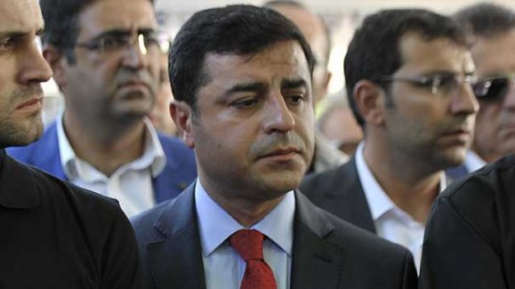 Kandil’den Demirtaş’a sert çıkış