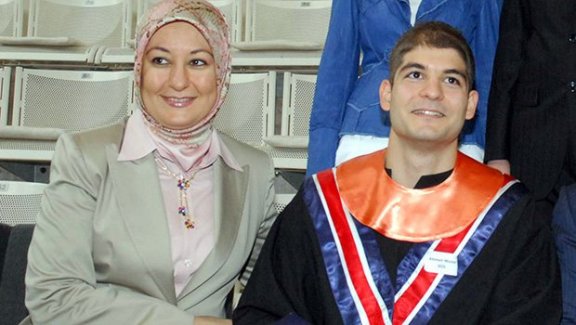 Hayrunisa Gül "Ahmet’in boğazına çökerim"