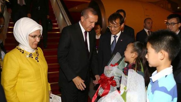 Cumhurbaşkanı Erdoğan Çin'e iner inmez...
