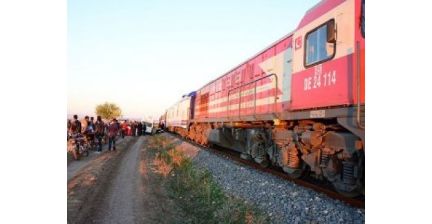 PKK'lılar Ankara-Tahran seferini yapar trene saldırdı
