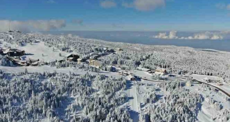 Uludağ'a kar Bursa'ya yağmur yağışı sevindirdi