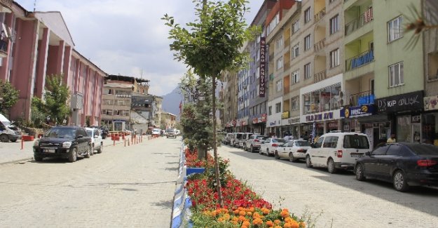 Hakkari esnafı kan ağlıyor