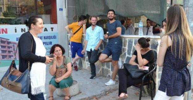 Arıza yapan otobüsün yolcuları sabaha kadar bekledi