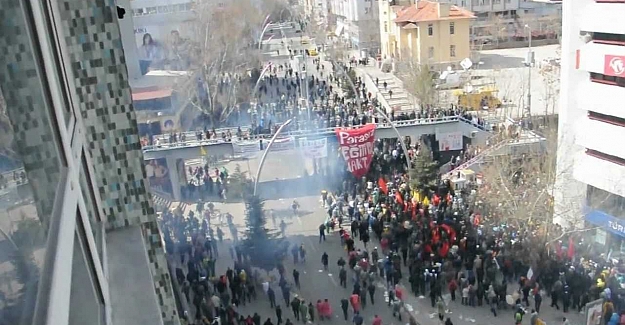 Kesk yürüyüşüne sert müdahale