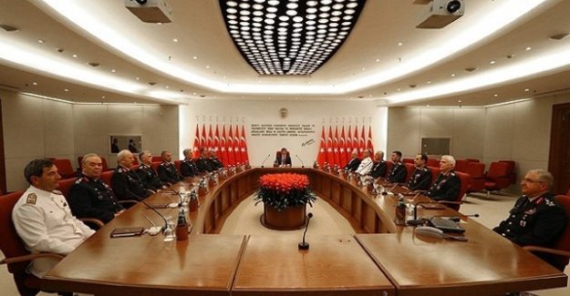 Yüksek Askeri Şüra'da önemli kararlar