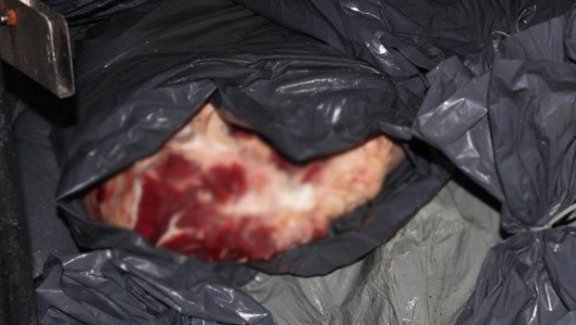 1 ton 740 kilo kaçak et ele geçirildi