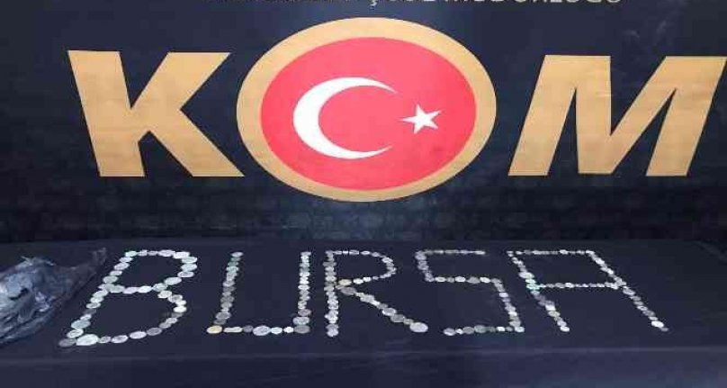 Bursa'da 710 adet Bizans dönemine ait sikke ele geçirildi