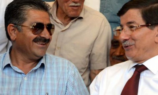 Ahmet Davutoğlu Suriye sınırında!