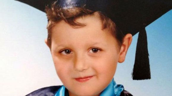 Altıncı kattan düştü ama...