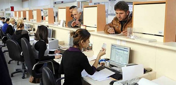 Üniversiteli işçiler yetkililere sesleniyor