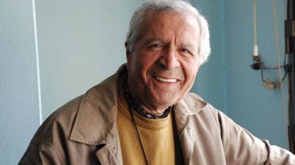 Ünlü yazar hayatını kaybetti