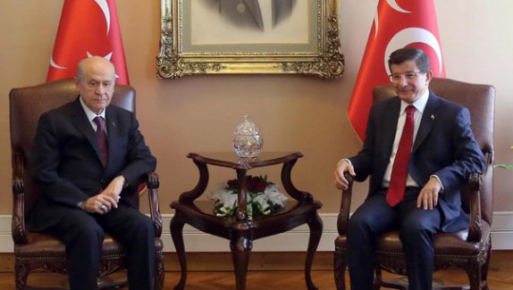 Davutoğlu, Bahçeli'ye öneride bulunacak