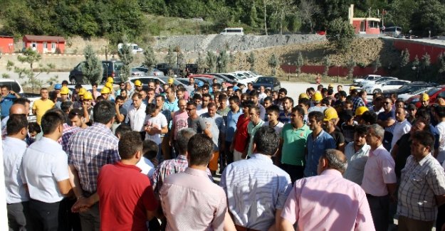 Maden işçileri grev kararı aldı