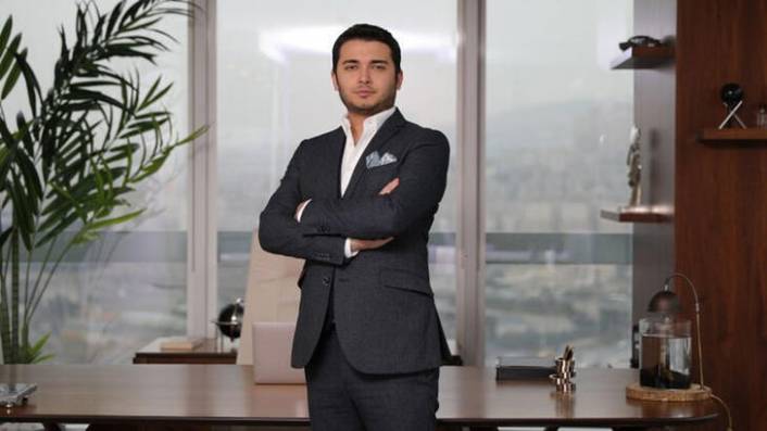 Firari CEO Faruk Fatih Özer'in ablası: "Hesabımdaki 125 milyon liradan haberim yok"