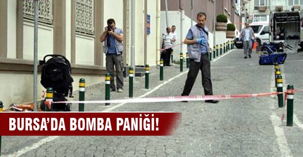 Bursa'da tarihi belediye binası önünde bomba paniği