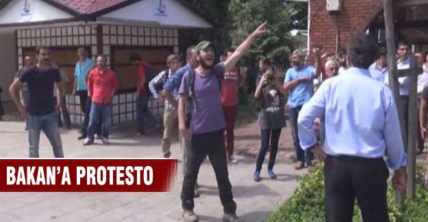 Hopa'da Bakan Eroğlu'na protesto