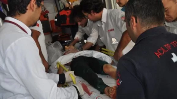 11 yaşında ki çocuk av tüfeğiyle oynarken...