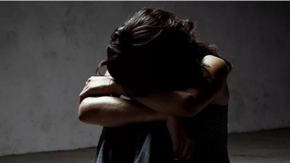 Eşine idrarını içirmiş!