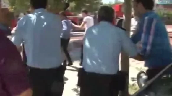 Adliye koridorunda tekme, tokat dayak yediler!