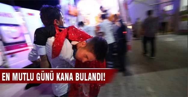 Çorum'da otomobil düğün konvoyuna daldı