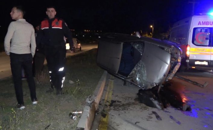 Takla atan otomobil sürücüsü alkollü ve ehliyetsiz çıktı! Binlerce lira ceza yedi