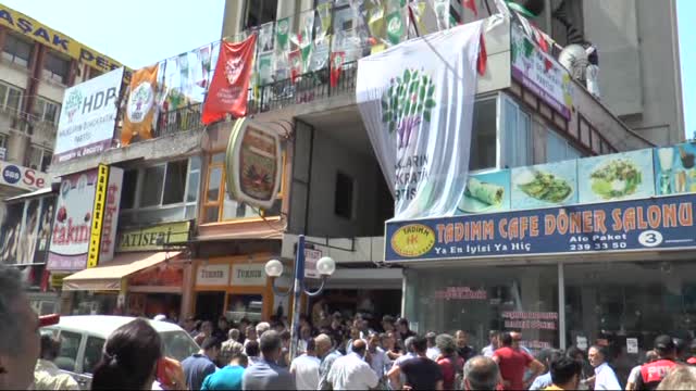 HDP il binalarına saldırı!