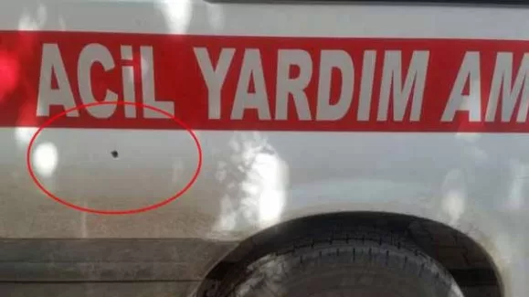 Teröristler ambulansa saldırdı