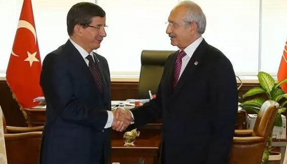Davutoğlu, Kılıçdaroğlu'yla Türkiye'yi yasa boğan baskını görüştü...