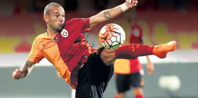 Sneijder'in aldığı rakam dudak uçuklattı