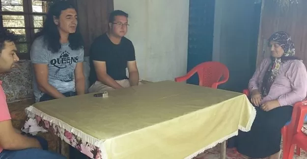 Ünlü şarkıcıdan şehit ailesine ziyaret