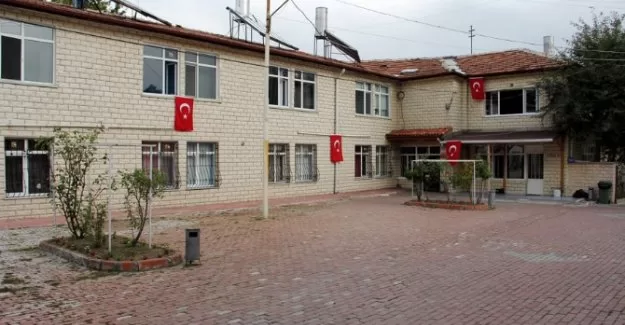 Hayat kadınları genelevi kapattı