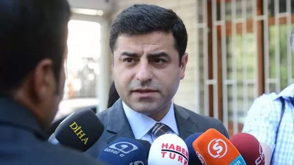 Demirtaş: "Kürt sorunu dediğimiz onur meselesidir"