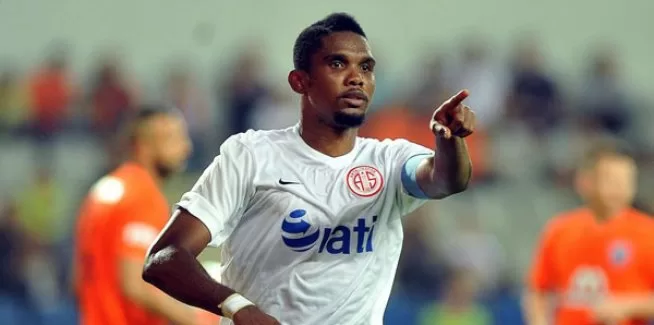 Eto'o: 'Reklam değil, futbol yıldızıyım'