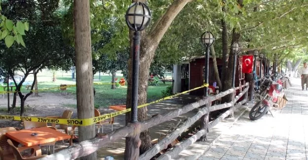 Lokantada bıçaklı kavga: 3 ölü, 1 yaralı