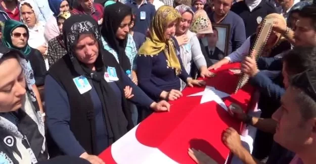 Şehidin annesi ağlamaya izin vermedi