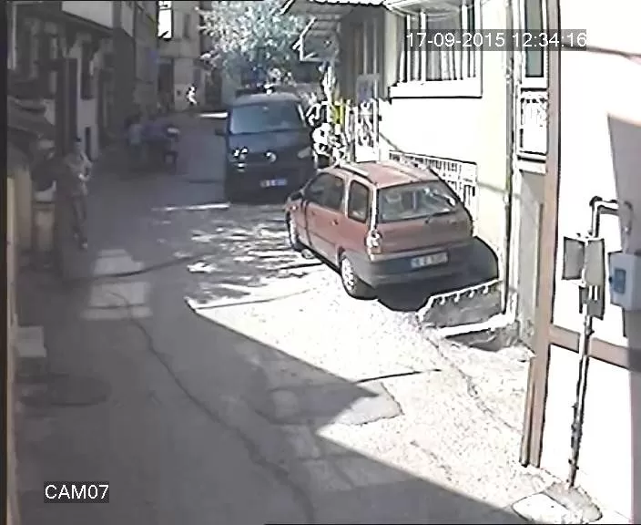 Bursa'da genç kadın öğretmen dolandırıldı