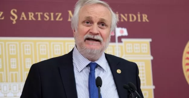 CHP’de o isim istifa etti!