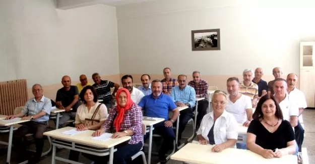 41 yıl sonra bir kez daha aynı sınıfta