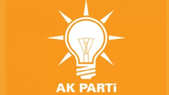 Karatan, adaylıktan çekildi