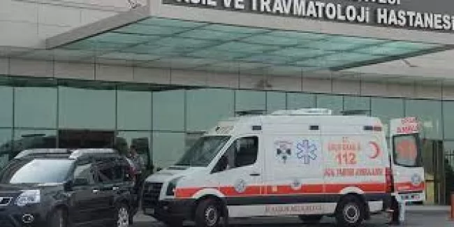 Para çeken polis memuruna saldırı!