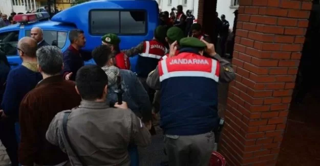 12 yaşındaki kızı taciz etmiş!