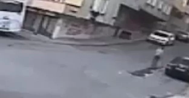 Önce evine girdiler sonra otomobilini çaldılar