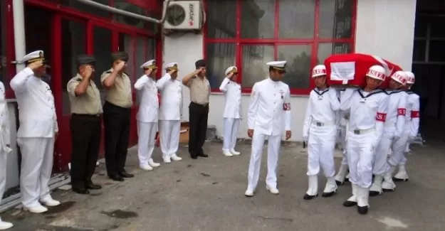 O asker için tören