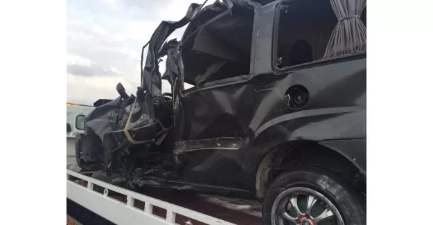 Bayram dönüşü kaza: 4 ölü, 2 yaralı