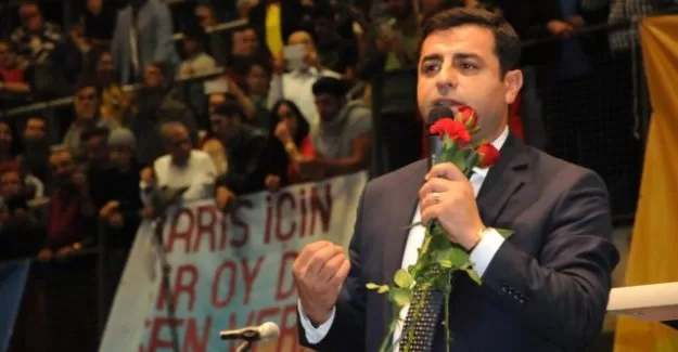 Demirtaş: "Devletin rejimini değiştirmek zorundayız"